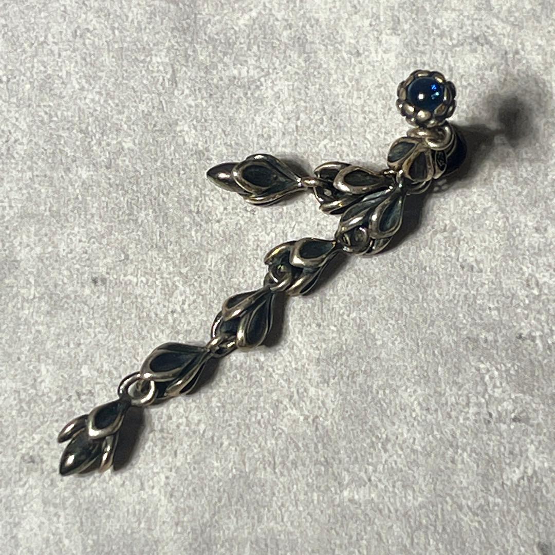 Bloody Mary ブラッディマリー　サファイア　サージピアスK18 y2k