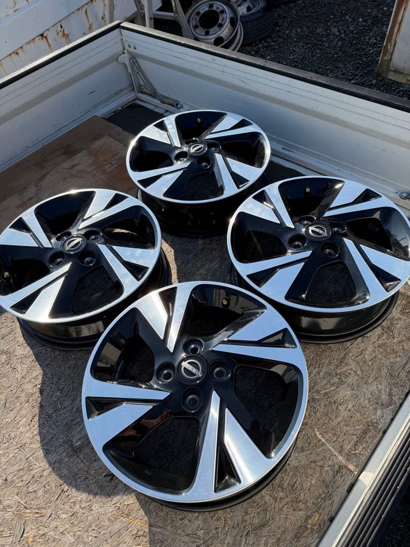 ルークスハイウェイスター純正ホイール15インチ　4本セット！デイズ他にも