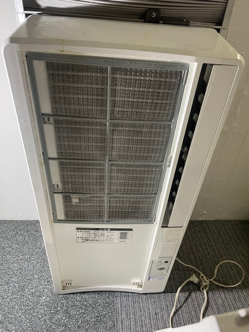 ★★KOIZUMI 小泉エアコン ウインド形冷房専用 KAW-1692 19年製