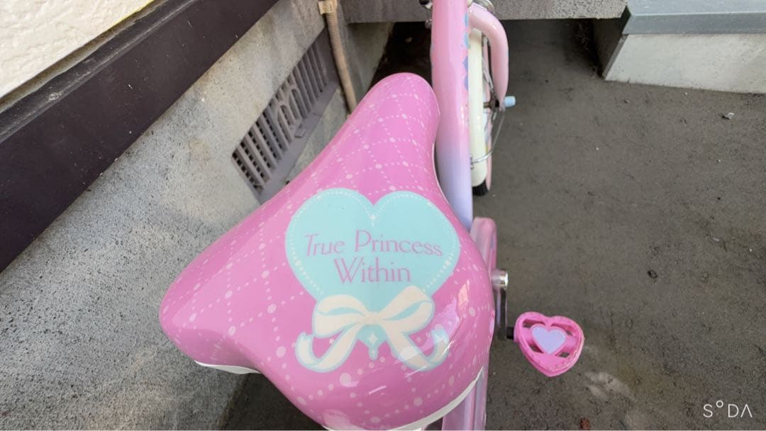 引き取り希望 幼児用自転車「True Princess Within」18インチ