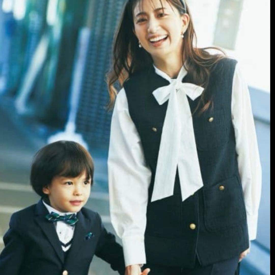 美品グリーンレーベルリラクシングツイード東原亜希ネイビーVERYジレ