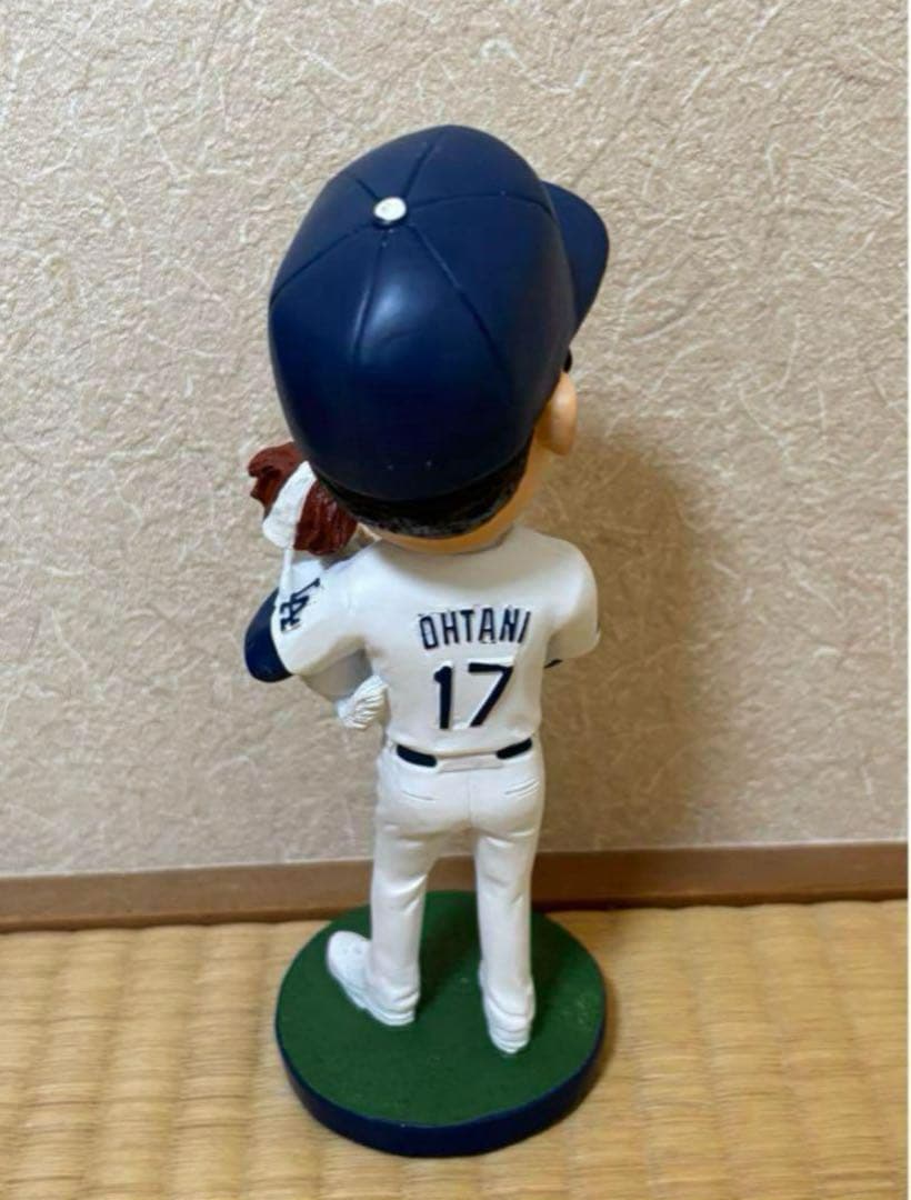 【限定品】大谷翔平&デコピン ボブルヘッド ドジャース　8月28日 限定配布