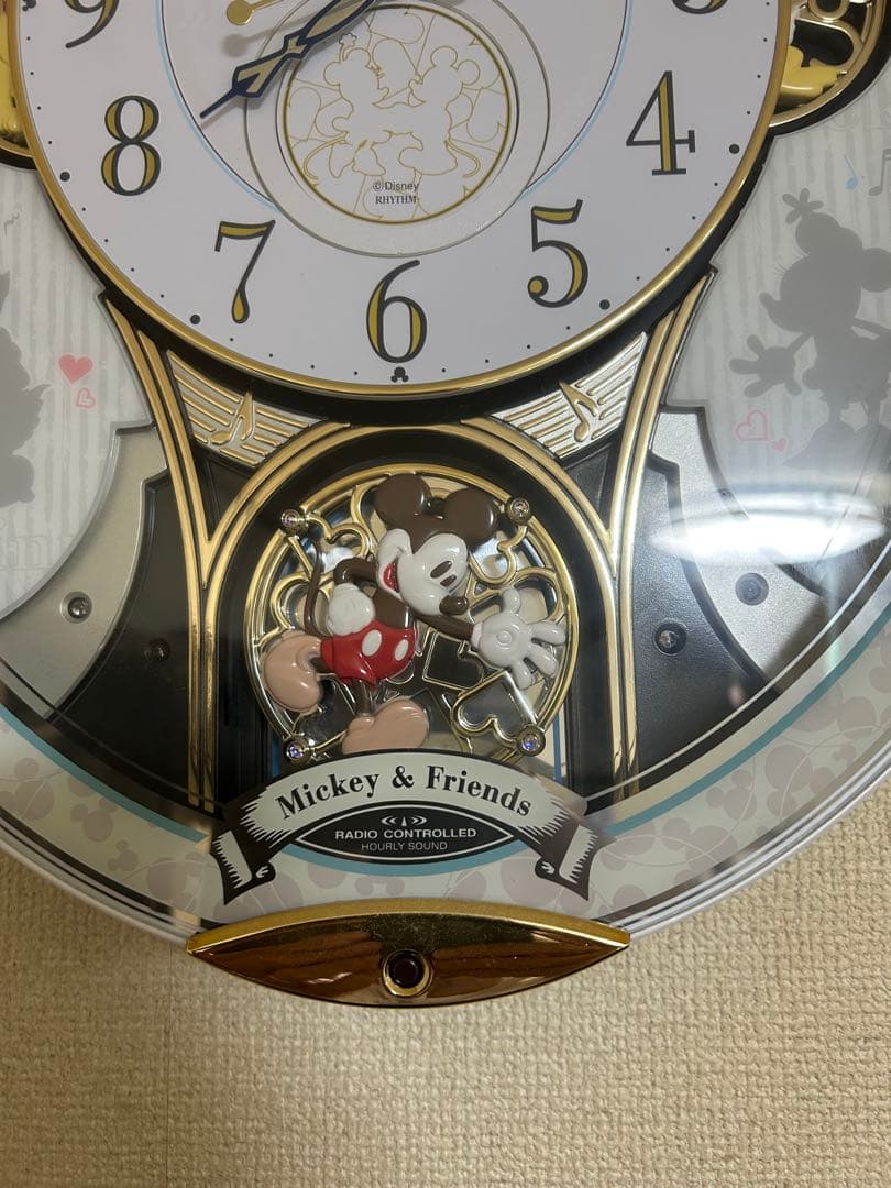 ディズニー電波からくり時計