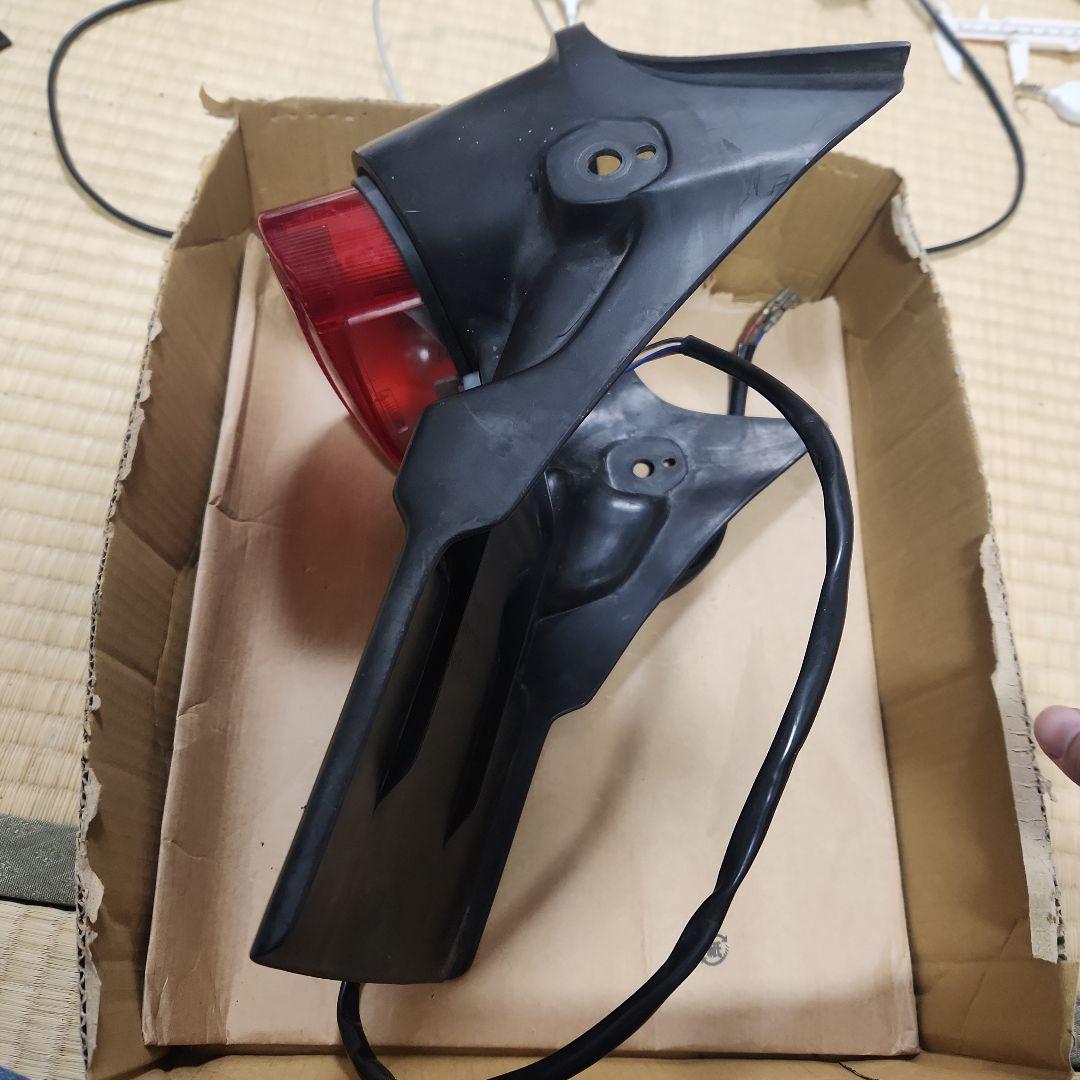 純正　エリミネーター250V　テールランプ&リアフェンダー