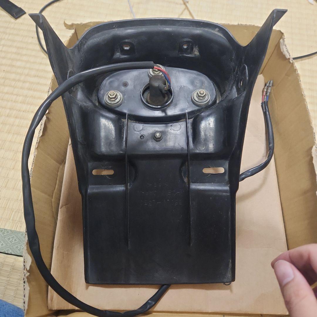 純正　エリミネーター250V　テールランプ&リアフェンダー