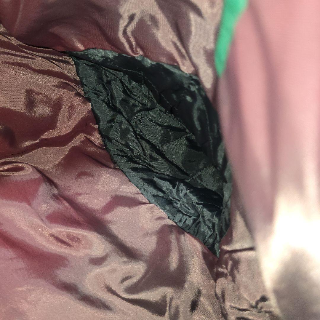 オークランド・アスレチックス ルーニー・テューンズ　スタジャン　レザー　刺繍