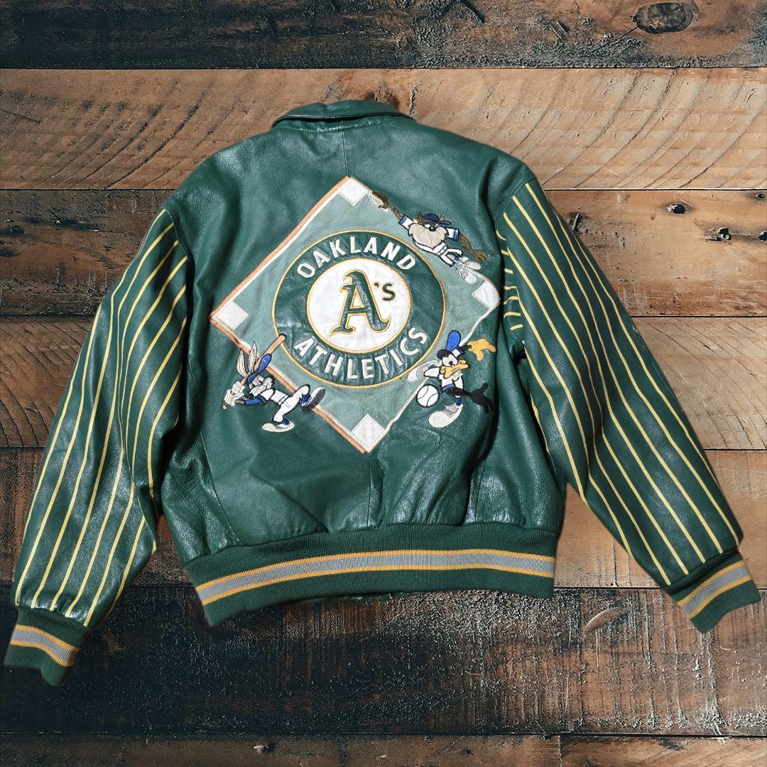 オークランド・アスレチックス ルーニー・テューンズ　スタジャン　レザー　刺繍
