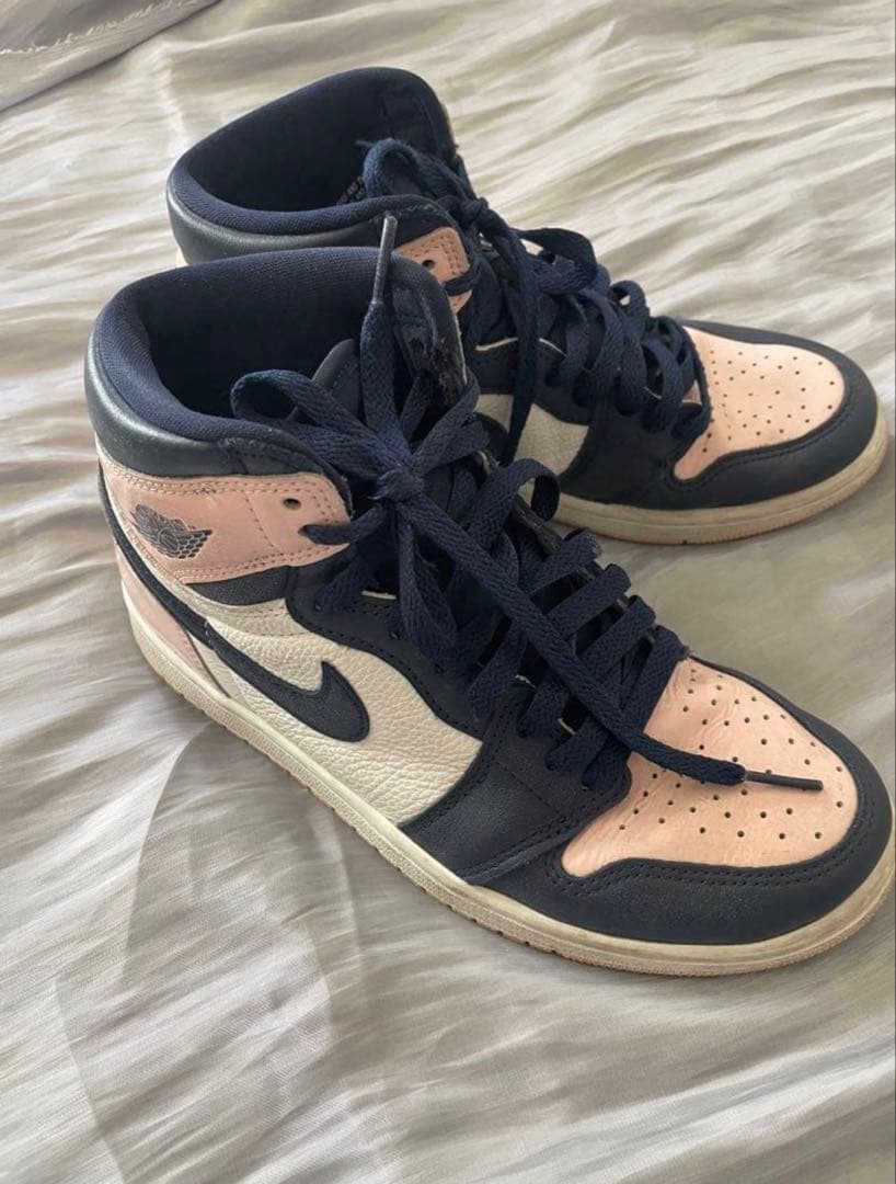 NIKE (ナイキ) ウィメンズ エアジョーダン1 ハイスニーカー