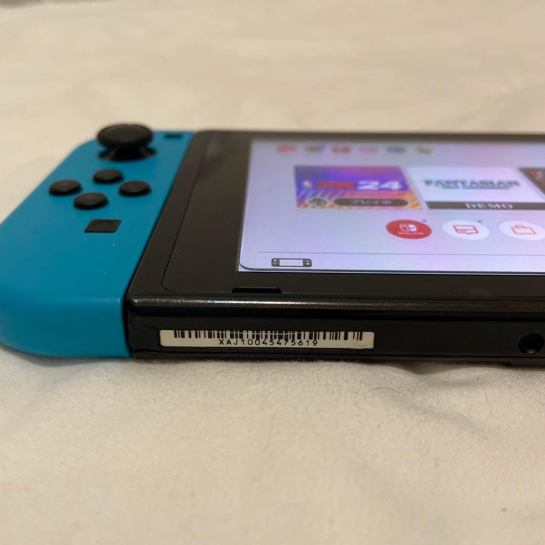 Nintendo Switch 本体 青と赤のジョイコン　ジャンク品