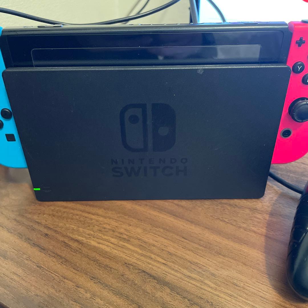 Nintendo Switch 本体 青と赤のジョイコン　ジャンク品