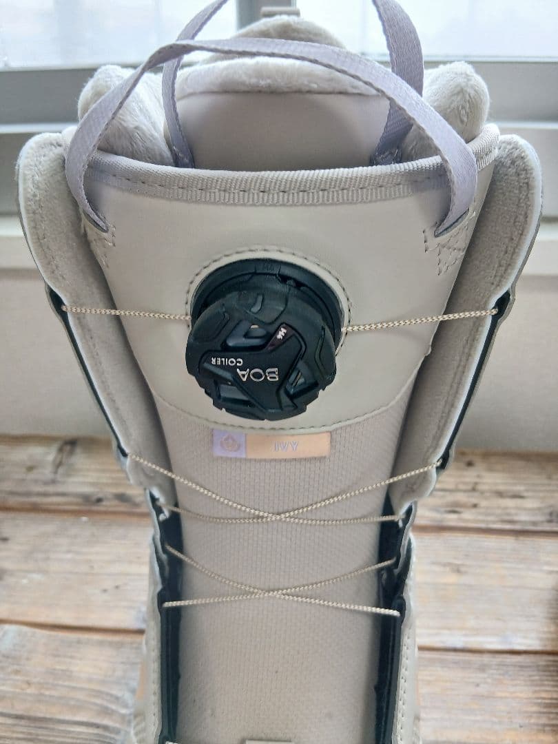 SALOMON IVY BOA SJ BOA アイビーボアブーツ