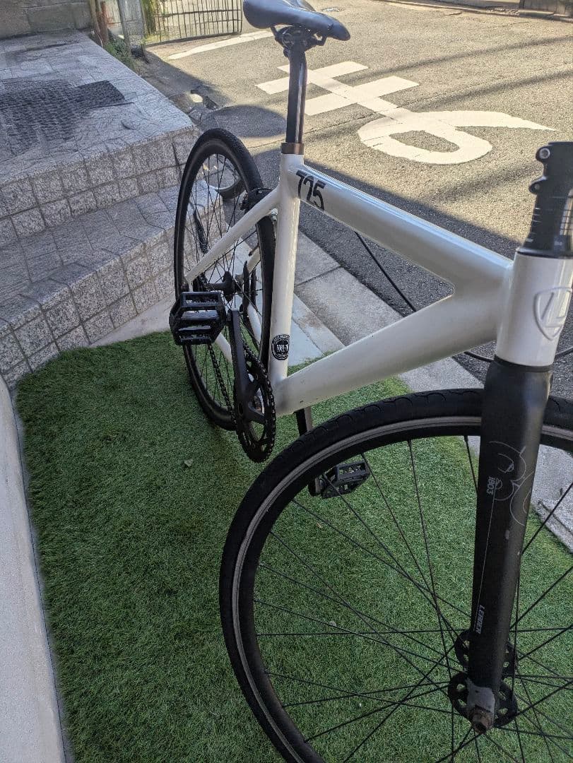 カナダ様　LEADER 725 ピストバイク 　送料込み　値引あり　タイヤ点検済