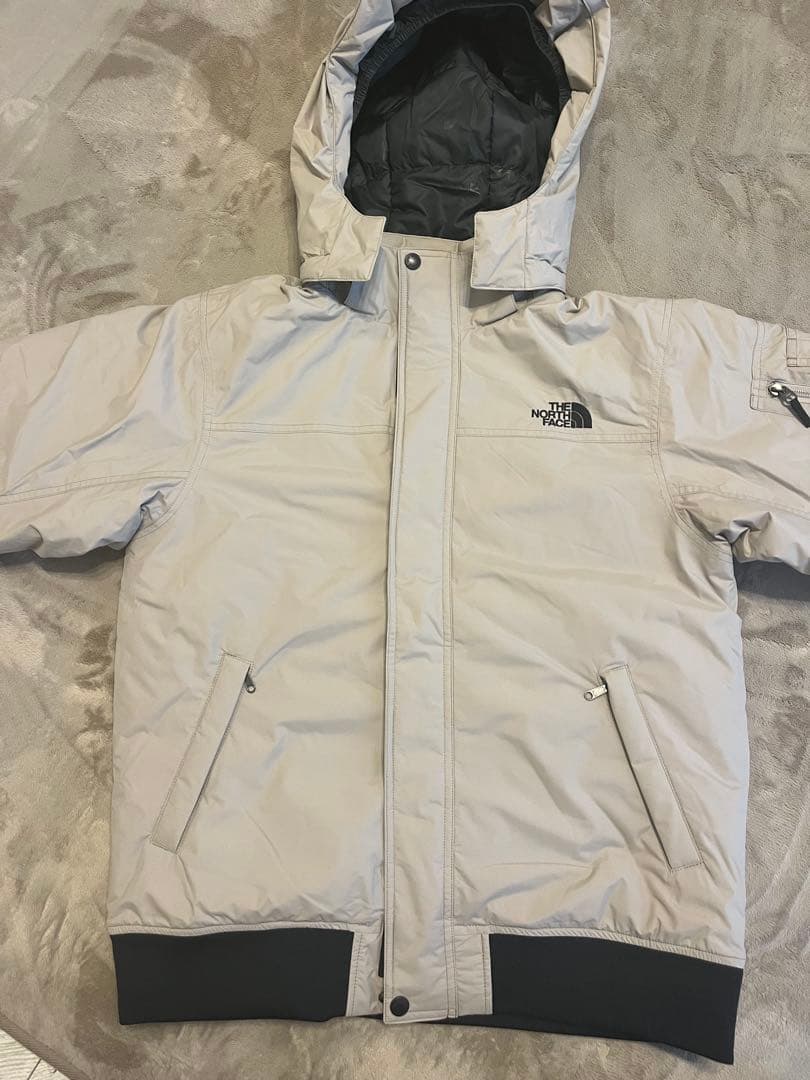 キッズ　ウィンターボンバージャケット