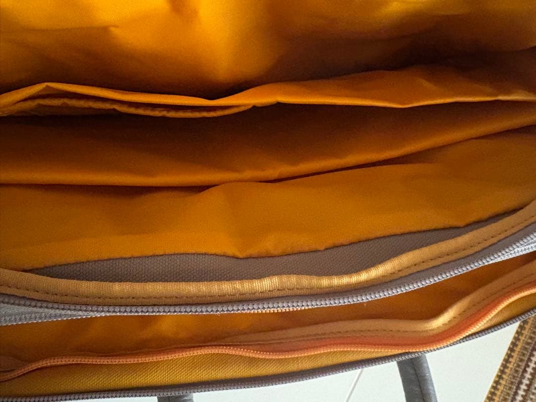 camper カンペール　ブリーフケース　ビジネスバッグ　グレー