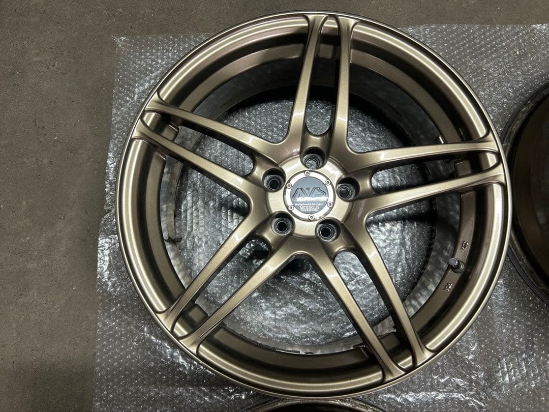 AVS モデル5 17×7J +35 PCD100ブレンボ 対応 4本セット