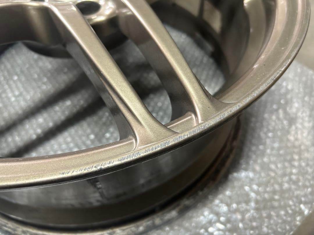 AVS モデル5 17×7J +35 PCD100ブレンボ 対応 4本セット