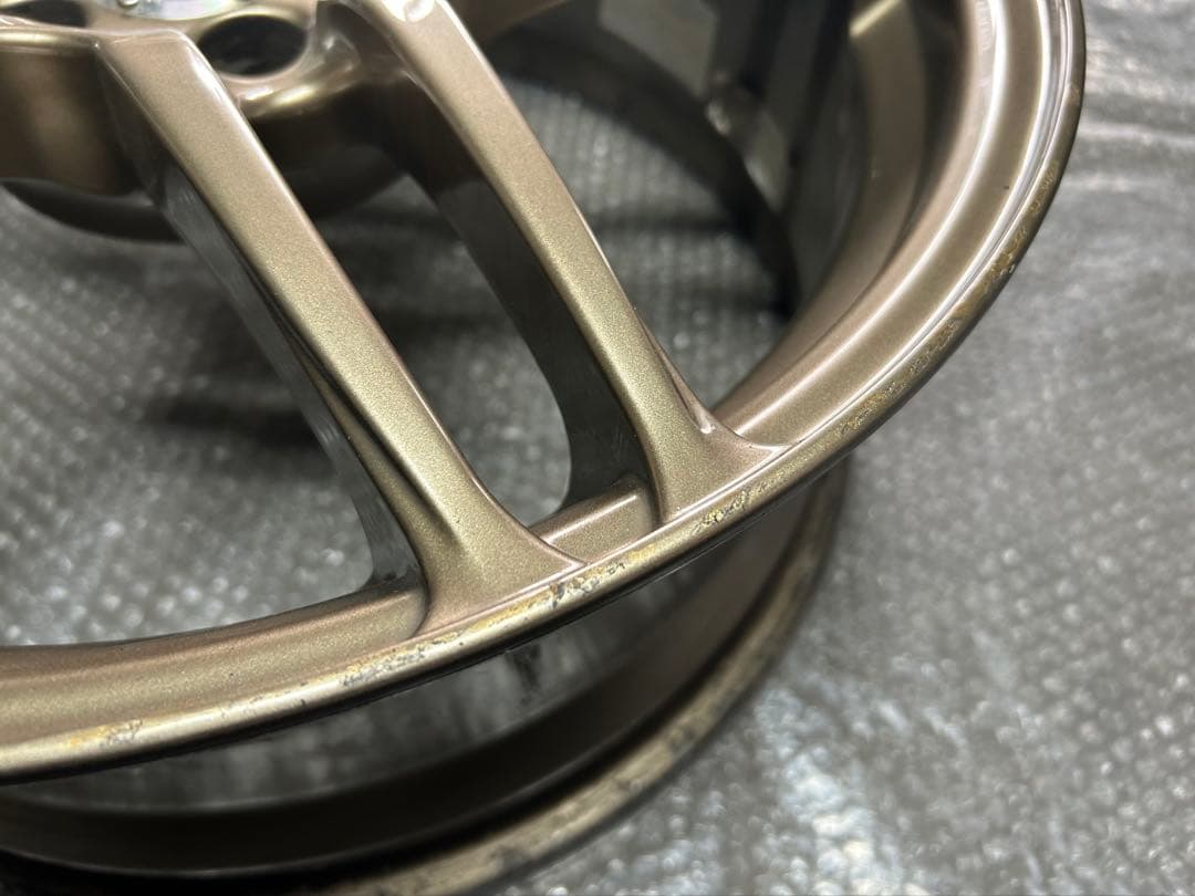 AVS モデル5 17×7J +35 PCD100ブレンボ 対応 4本セット