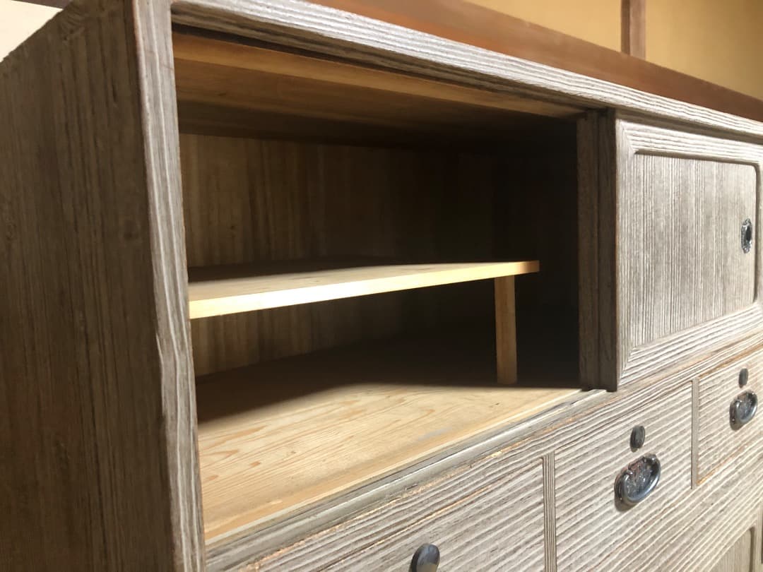 中古　桐箪笥　鍵付き