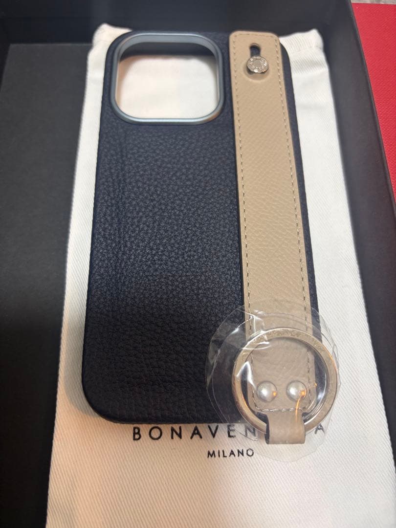 新品未使用 BONAVENTURA ハンドル付カバーケース 15Pro