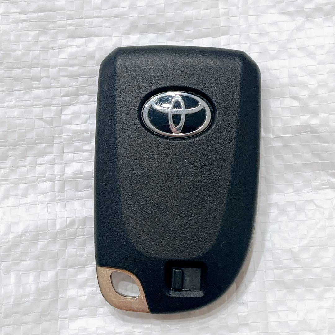 トヨタ　ハイエース　スマートキー　4ボタン　両側スライド スマートキーレス