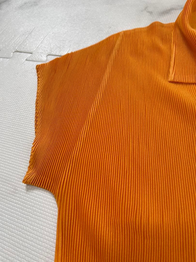 最終値下げ‼️ISSEY MIYAKE プリーツプリーズ ポロシャツ オレンジ