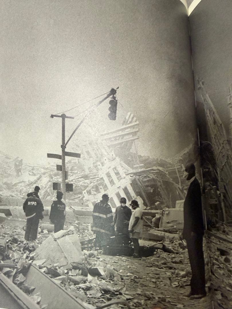 初版 マグナムフォト9.11写真集 SEPTEMBER 11 貴重資料