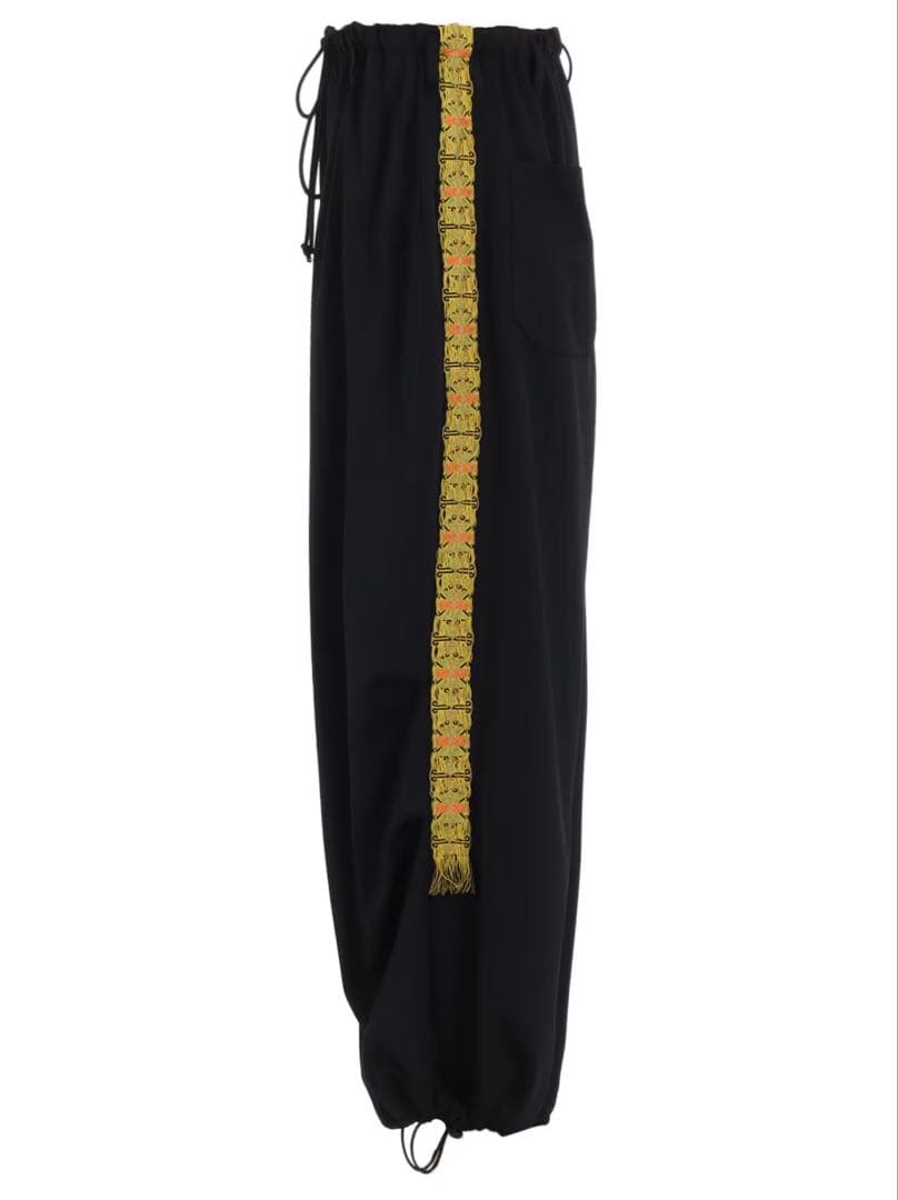 ほぼ未使用 タグ付きS'YTE トラックパンツ