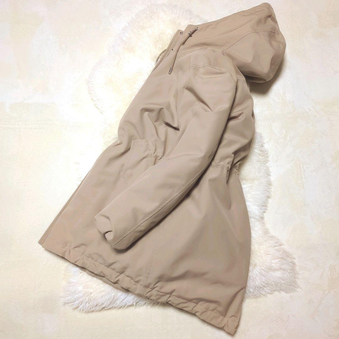 23区【未使用級】WEB限定 防風 ＆ 撥水　フーデット ダウンコート　38