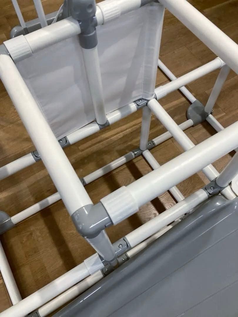 野中製作所　スライダー付きベビージム グレー・ホワイト