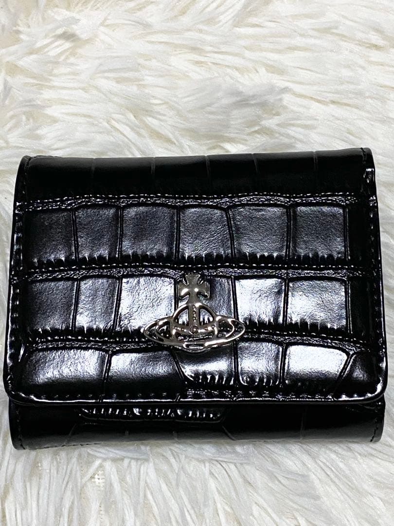 大人気⭐︎Vivienne Westwood 三つ折り財布