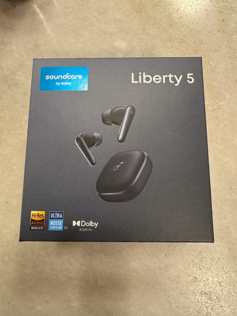 イヤホン Soundcore Liberty 5