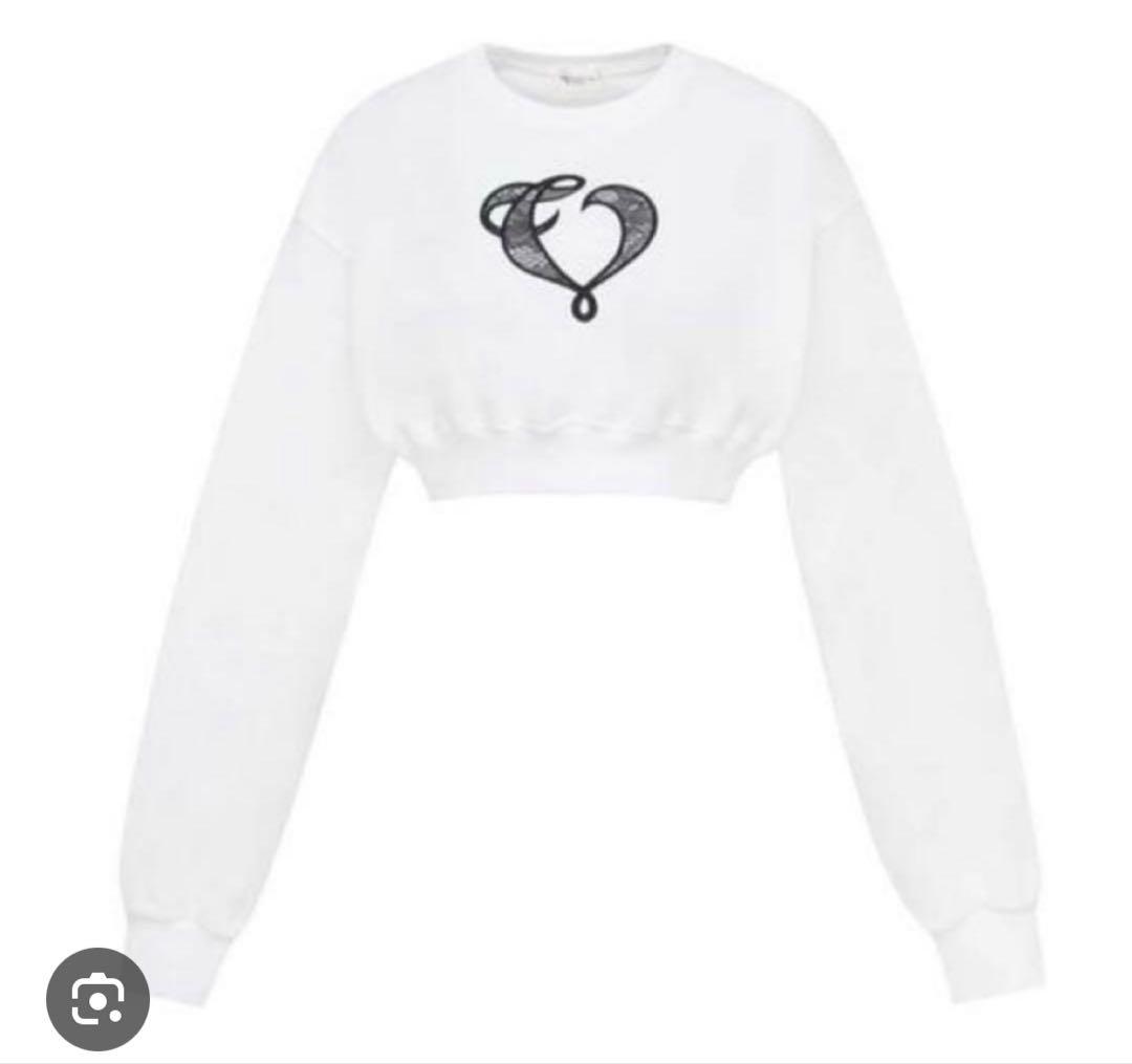 トップス thevirgins lace heart logo cropped sweat