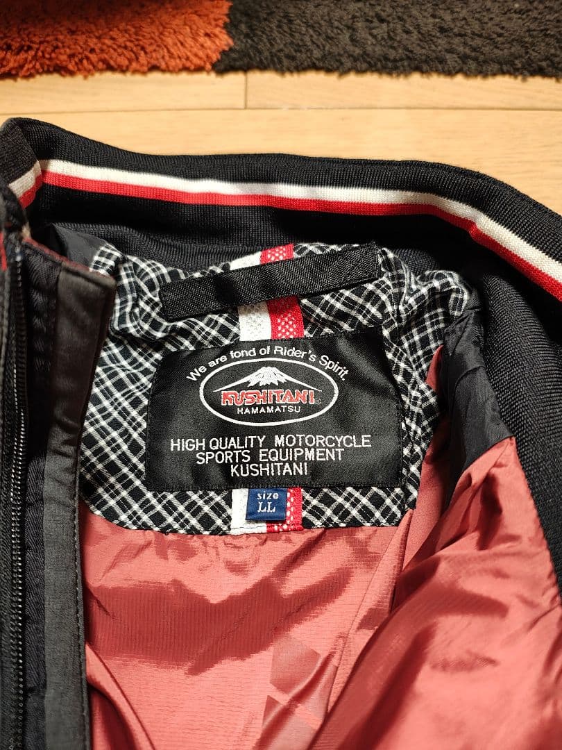 クシタニ　KUSHITANI　 インナーダウンジャケット　 LL