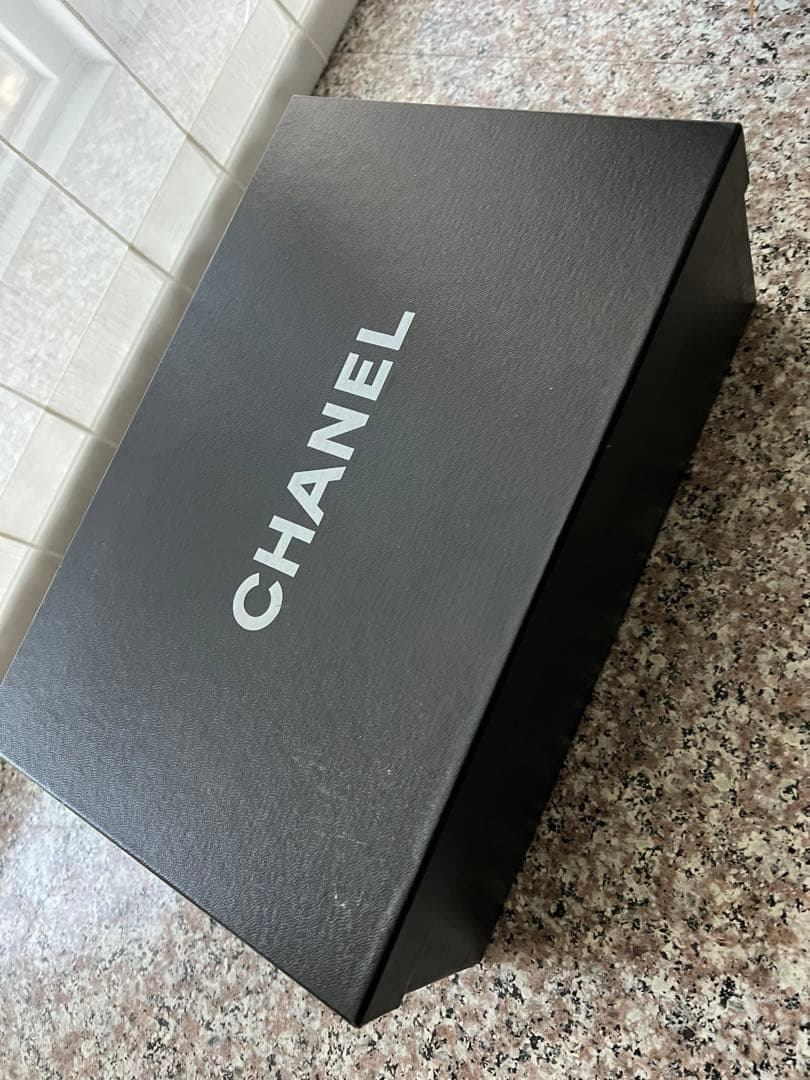 未使用　CHANEL パンプス ココマーク イタリア製