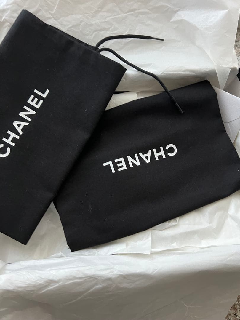 未使用　CHANEL パンプス ココマーク イタリア製