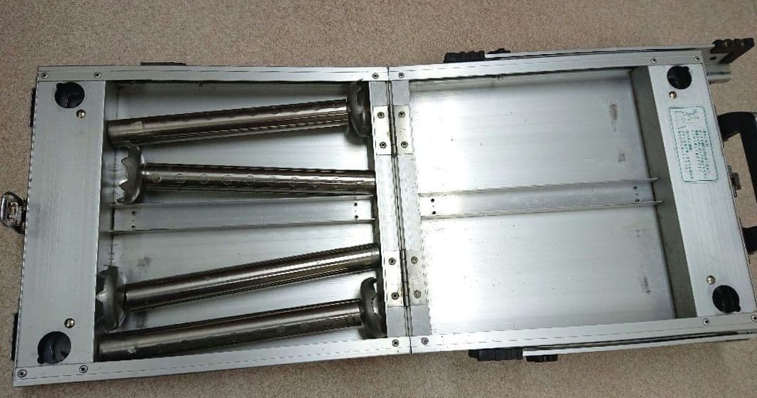 ヘラ台 ヘラブナ釣用椅子F-22 と折りたたみ アルミヘラブナ台釣用椅子ブラック