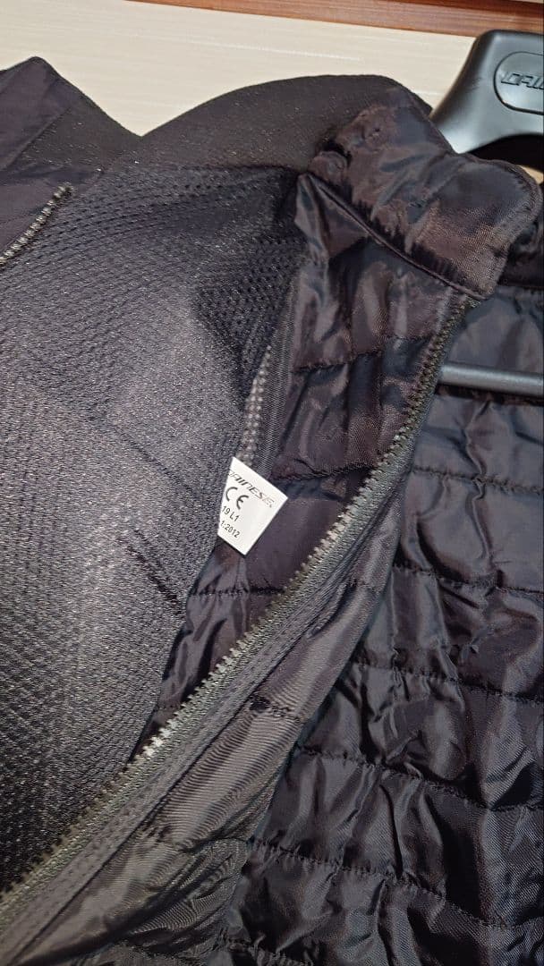 TONALE D−DRY JACKET