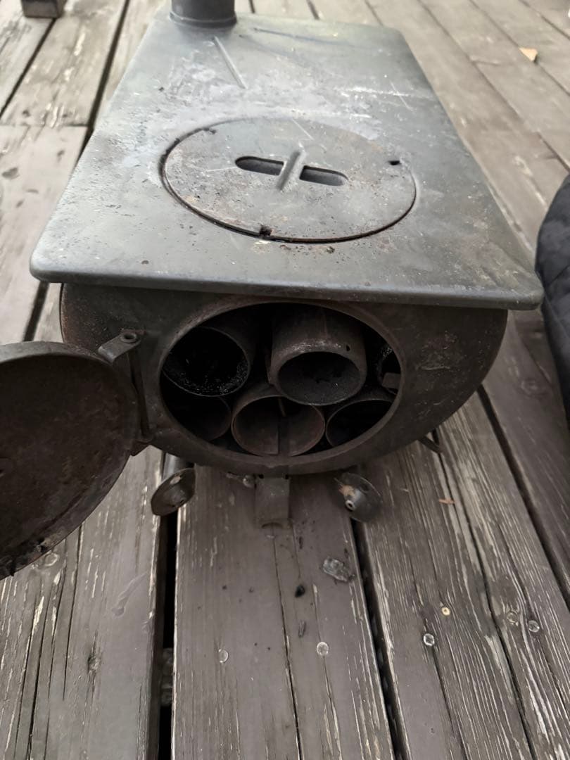 薪ストーブ　ペトロマックス　ロキ