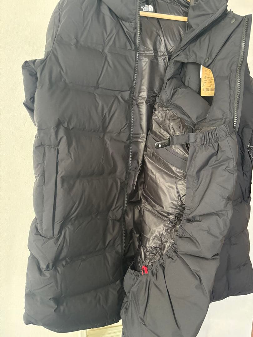 The north face ノースフェイス　マタニティダウン　ダッカー付き　L