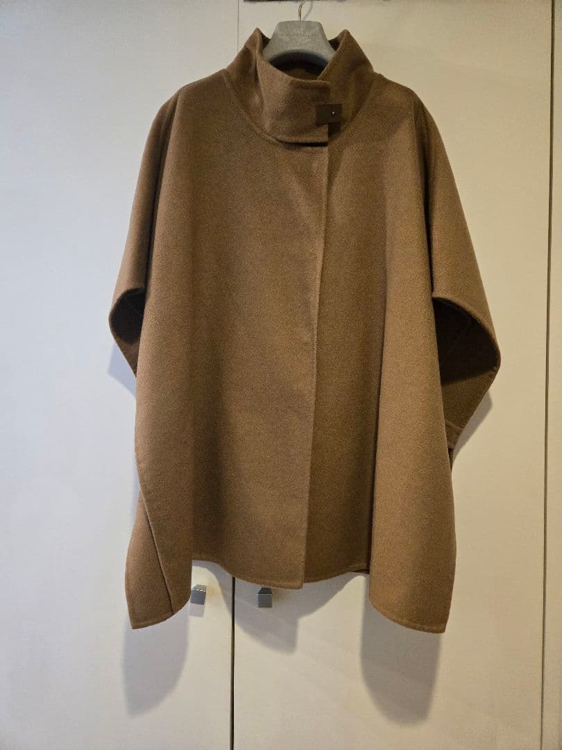 FABIANA FILIPPI ファビアナフィリッピ ケープ ポンチョ