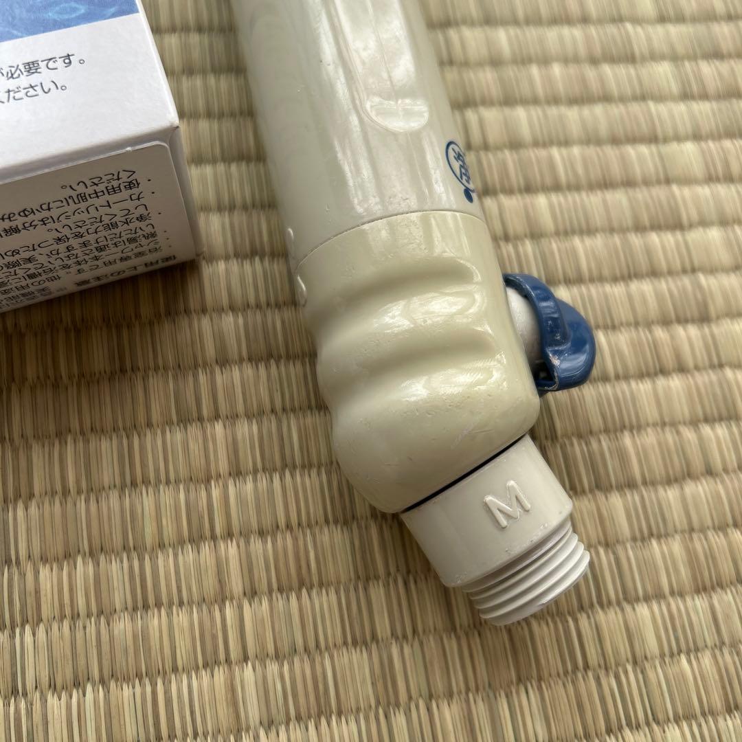 素粒水　シャワー本体とカートリッジ2つ