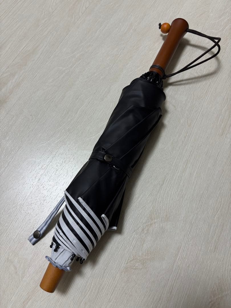 【サンバリア100 】2段折り日傘/ボーダー ブルー