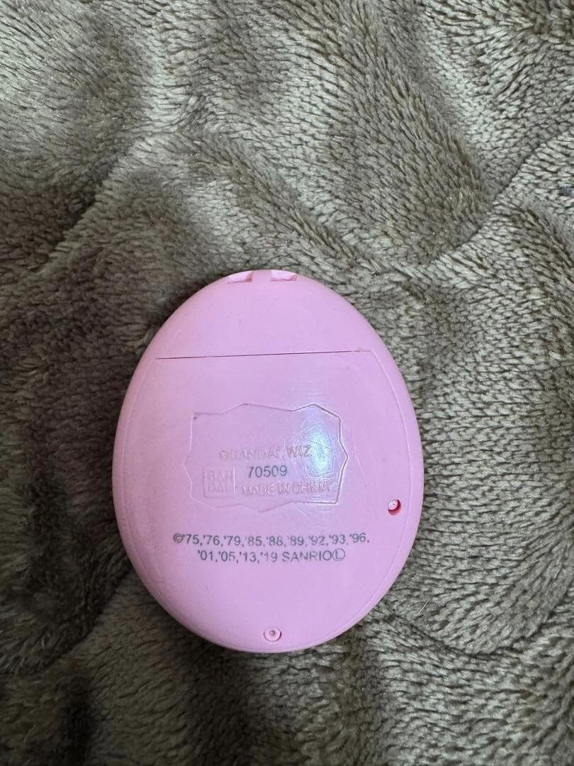 【動作確認済】バンダイ　たまごっちみーつ　サンリオキャラクターズ　ピンク