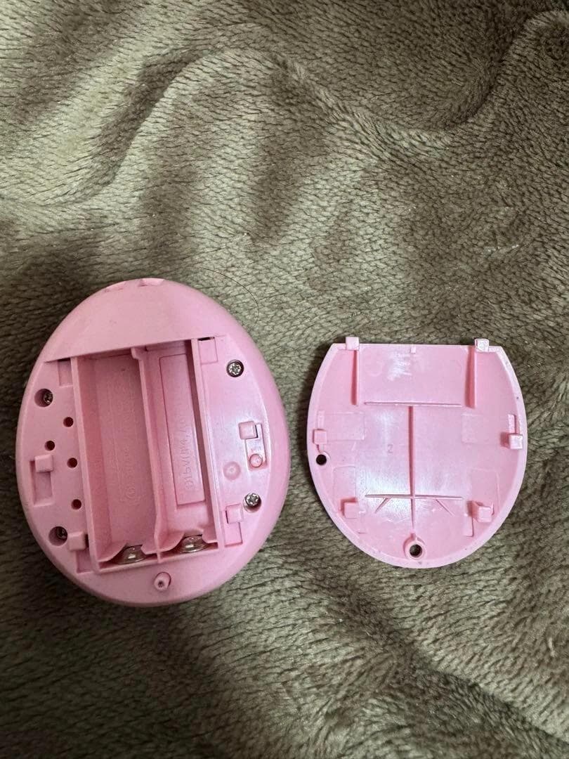 【動作確認済】バンダイ　たまごっちみーつ　サンリオキャラクターズ　ピンク