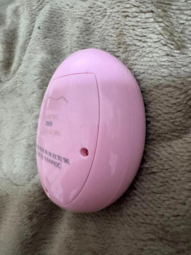 【動作確認済】バンダイ　たまごっちみーつ　サンリオキャラクターズ　ピンク