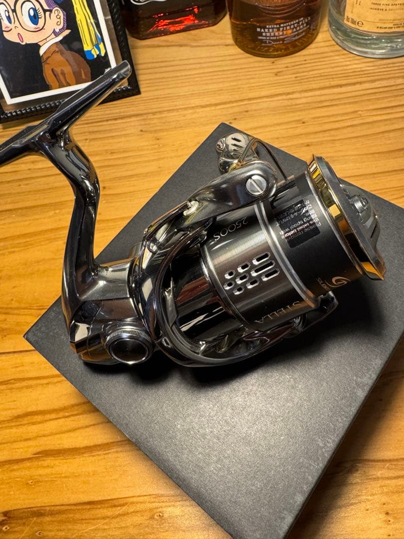 18ステラ STELLA 2500S スピニングリール