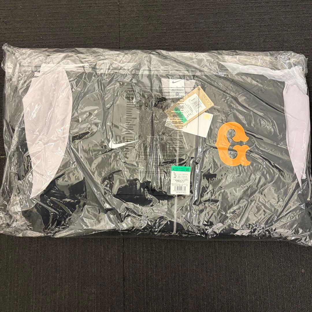 読売ジャイアンツ ナイキ ブラック×グレー グラウンドコート XL