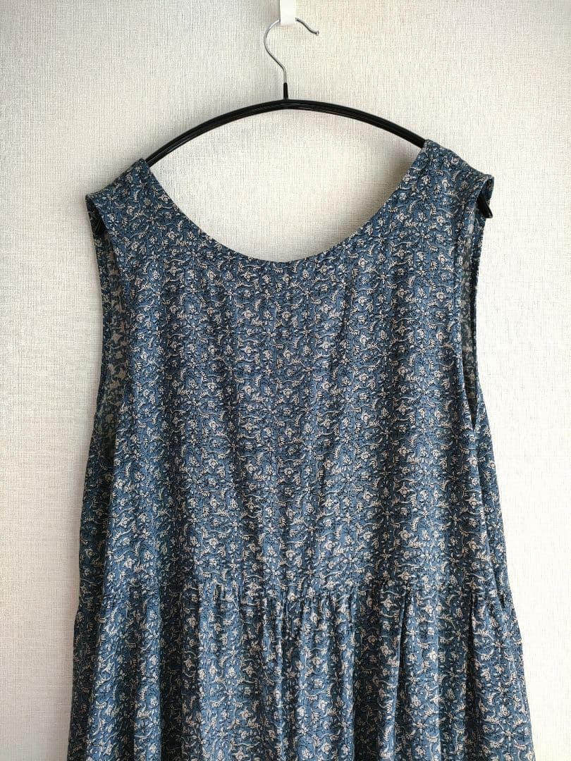 極美品 vlas blomme Vineflowerprint ハカマサロペット