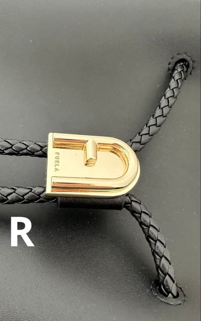 m*r様 FURLA フルラ　レザー バケットショルダーバッグ　巾着