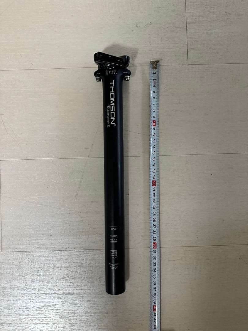 THOMSON シートポスト MASTERPIECE CARBON 31.6mm